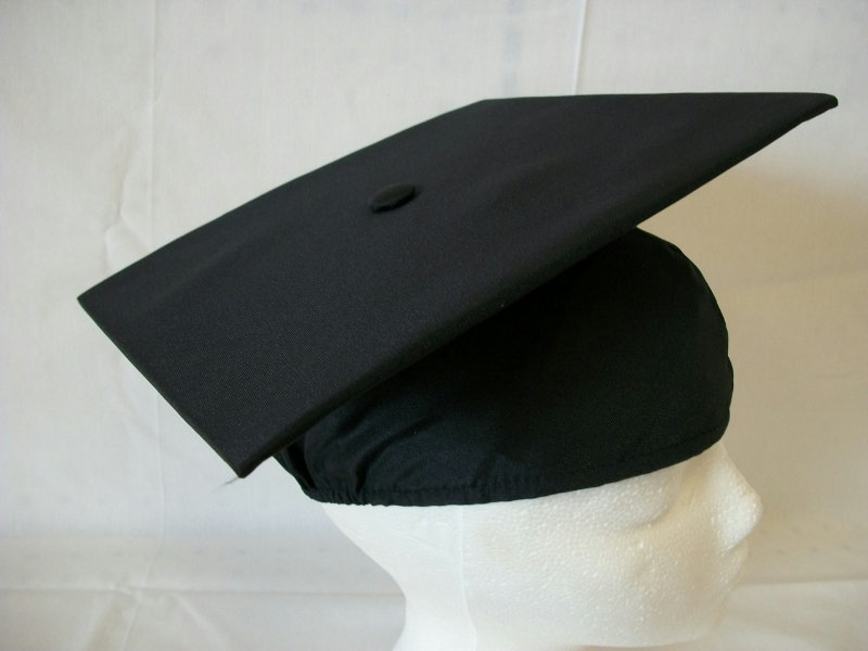 Graduation Cap (SKU 1005103022)